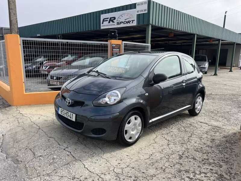 Cinza escuro Usado 2009 Toyota Aygo Citadino | € 4.800 (Preço justo) - Imagem 1/4