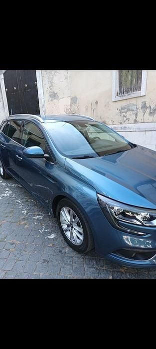 Usado 2018 Renault Mégane IV Zen Carrinha | € 8.900 (Preço justo) - Imagem 1/4