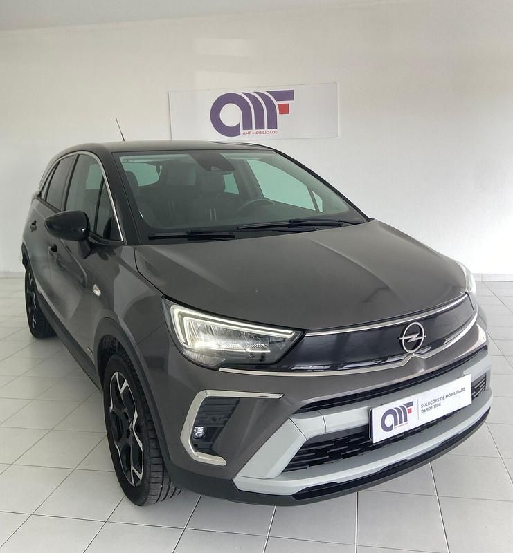 Cinzento Usado 2023 Opel Crossland Design & Tech SUV | € 17.350 (Preço justo) - Imagem 1/4