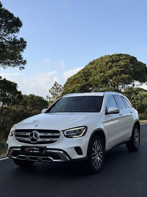 Usado Mercedes GLC300 320 HP (235 kW) 2021 Branco SUV