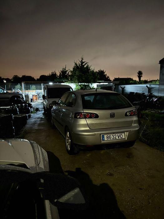 Usado Seat Ibiza 75 HP (55 kW) 2003 Citadino