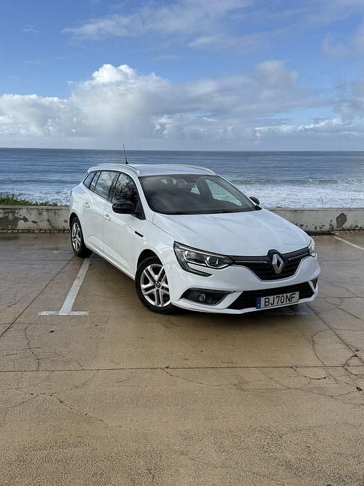 Usado 2019 Renault Mégane IV Zen Carrinha | € 9.900 (Bom preço) - Imagem 1/4