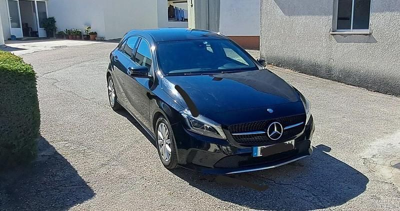 Usado 2016 Mercedes A180 Sedan | € 15.400 (Preço justo) - Imagem 1/4