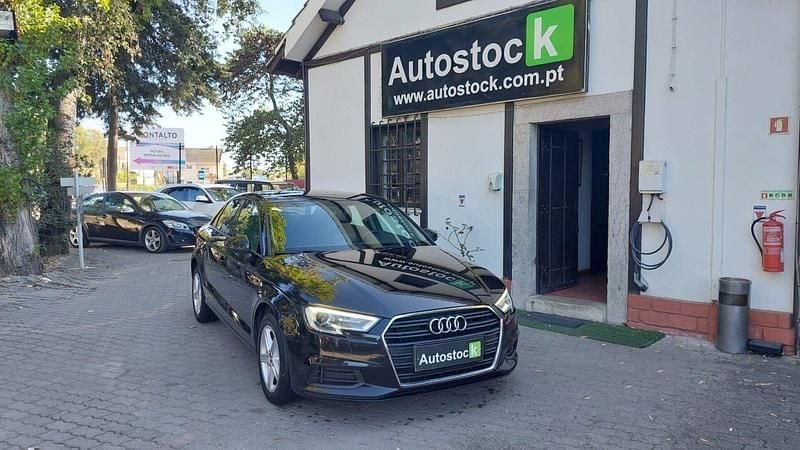 Preto Usado 2020 Audi A3 Design Sedan | € 21.900 (Caro) - Imagem 1/4