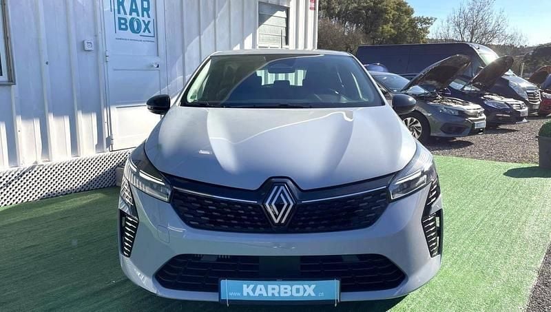 Usado Renault Clio V 91 HP (66 kW) 2025 Cinzento