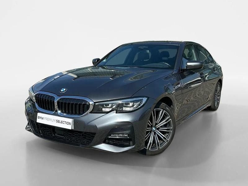 Cinza Usado 2020 BMW 330 Sport Line Sedan | € 30.900 - Imagem 1/4