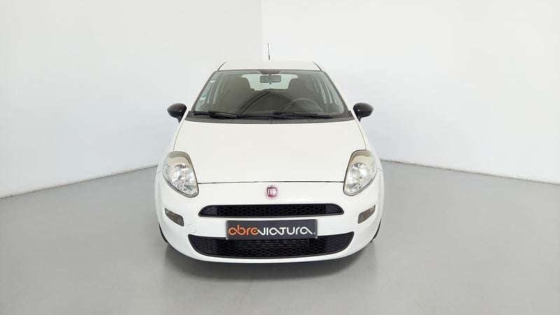 Usado Fiat Punto Easy 95 HP (69 kW) 2018 Branco Citadino