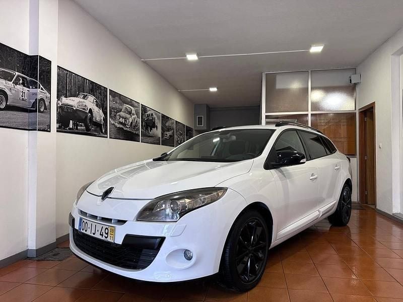 Branco Usado 2009 Renault Mégane III Carrinha | € 7.200 (Preço justo) - Imagem 1/4
