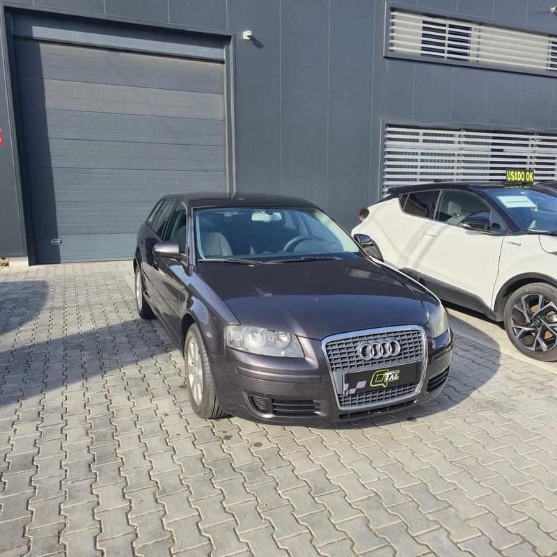 Usado Audi A3 Attraction 100 HP (73 kW) 2005 Cinza Citadino
