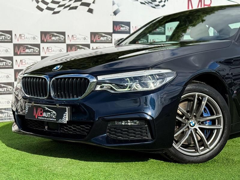 Usado BMW 530e iPerformance 252 HP (185 kW) 2020 Azul Sedan