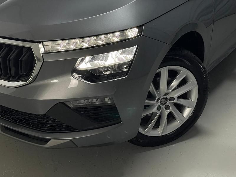 Usado Skoda Kamiq Ambition 95 HP (69 kW) 2025 Cinza SUV