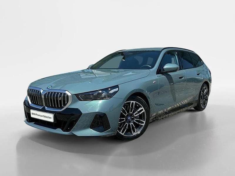 Verde Usado 2025 BMW i5 Sedan | € 60.900 (Super Preço) - Imagem 1/4