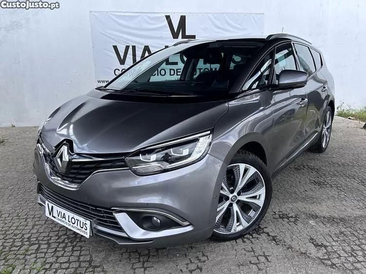 Cinza Usado 2017 Renault Scénic IV Bose Edition Monovolume | € 12.900 (Bom preço) - Imagem 1/1