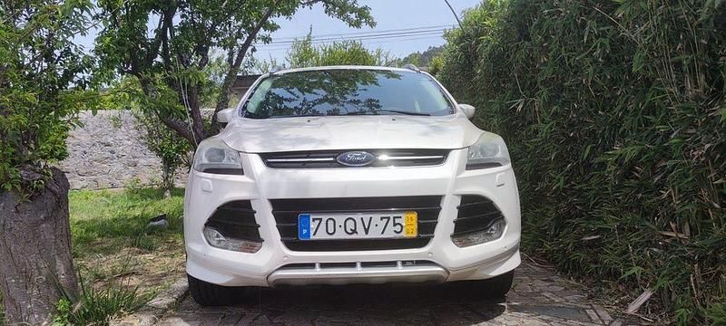 Usado 2016 Ford Kuga Titanium SUV | € 14.000 (Bom preço) - Imagem 1/4