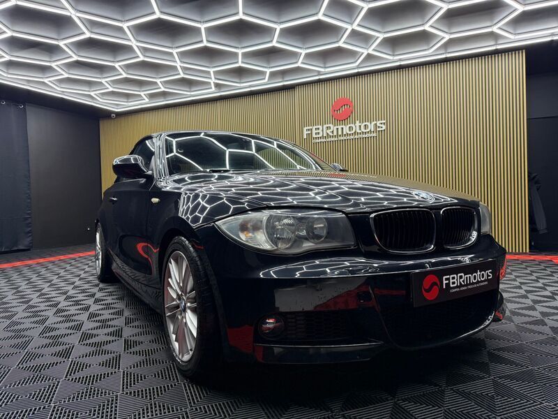 Preto Usado 2011 BMW 118 Cabriolet Sport Line Cabrios | € 12.990 - Imagem 1/4