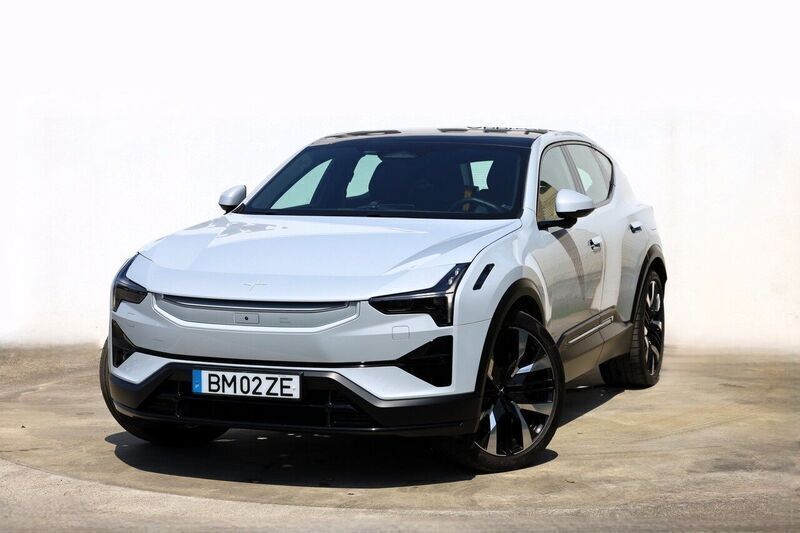Cinza Usado 2024 Polestar 3 Performance Sedan | € 76.873 - Imagem 1/4