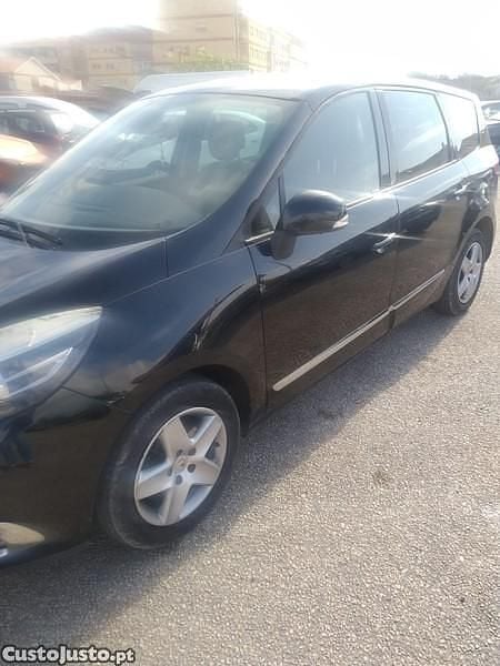 Preto Usado 2016 Renault Grand Scénic IV Monovolume | € 8.990 (Super Preço) - Imagem 1/1