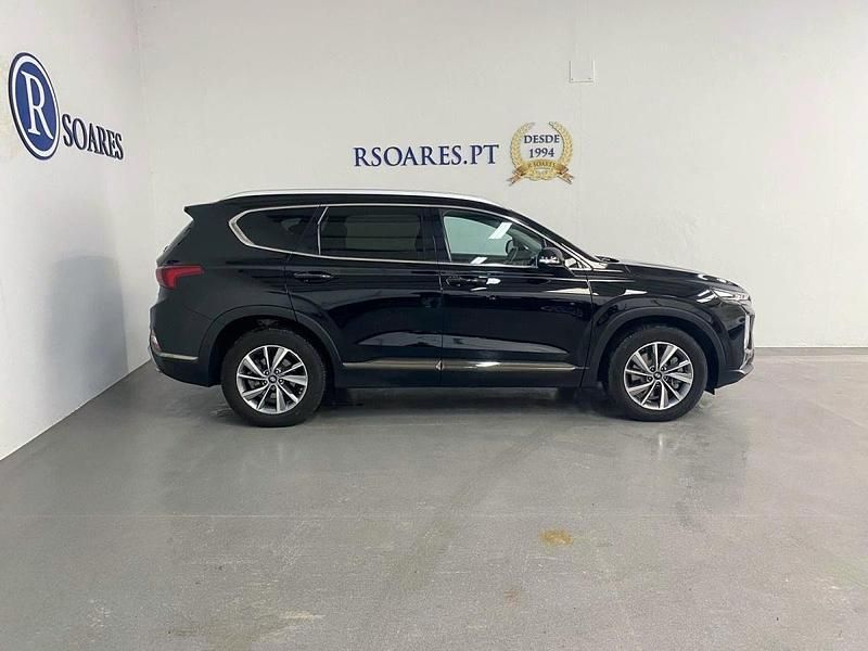 Usado Hyundai Santa Fe Premium 200 HP (147 kW) 2020 Preto SUV