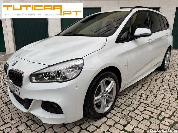 Branco Usado 2016 BMW 218 Gran Tourer Monovolume | € 16.900 - Imagem 1/1