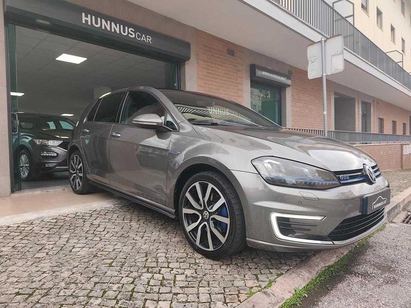 Cinza Usado 2016 VW Golf VII GTE | € 16.900 (Preço justo) - Imagem 1/4