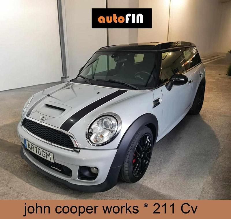 Cinzento Usado 2013 Mini Clubman Carrinha | € 14.600 (Preço justo) - Imagem 1/4
