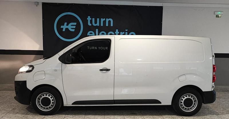 Branco Usado 2023 Citroën e-Jumpy Monovolume | € 20.900 - Imagem 1/4