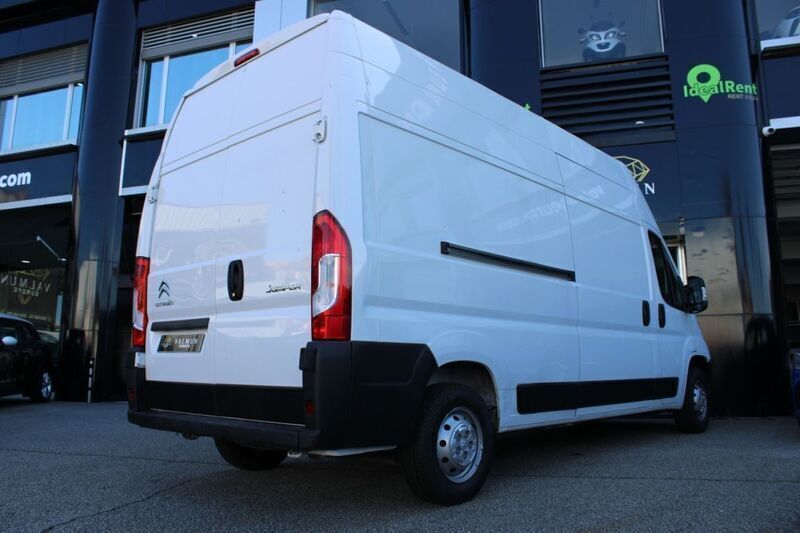Usado Citroën Jumper 140 HP (102 kW) 2023 Branco Monovolume