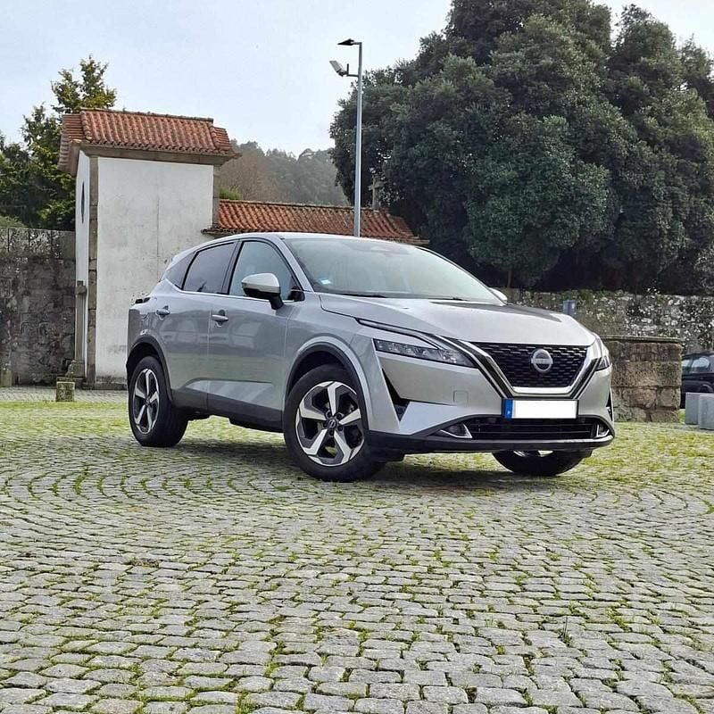 Usado Nissan Qashqai 190 HP (139 kW) 2023 Cinzento SUV