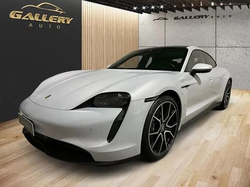 Usado Porsche Taycan 300 kW (408 HP) 2023 Cinza antracite Sedan