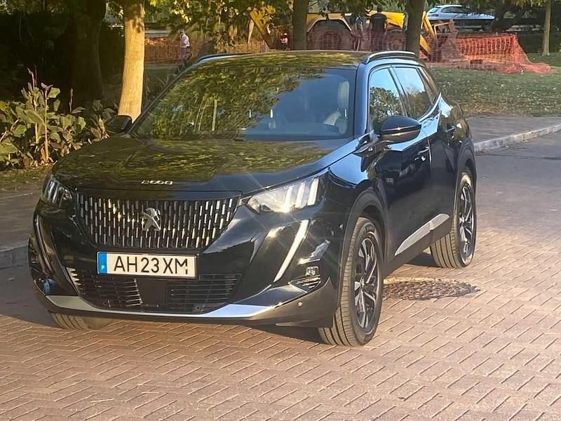 Preto Usado 2021 Peugeot 2008 GT SUV | € 19.997 (Preço justo) - Imagem 1/4