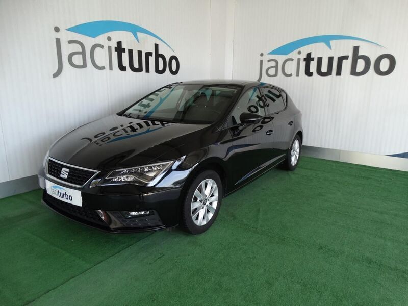 Cinza Usado 2020 Seat Leon Style | € 17.900 (Caro) - Imagem 1/4