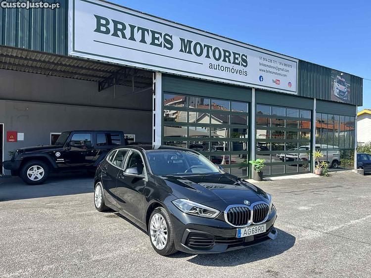 Preto Usado 2021 BMW 116 Sport Line Citadino | € 22.750 (Preço justo) - Imagem 1/1