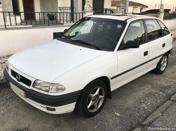 Branco Usado 1996 Opel Astra Citadino | € 1.600 - Imagem 1/1