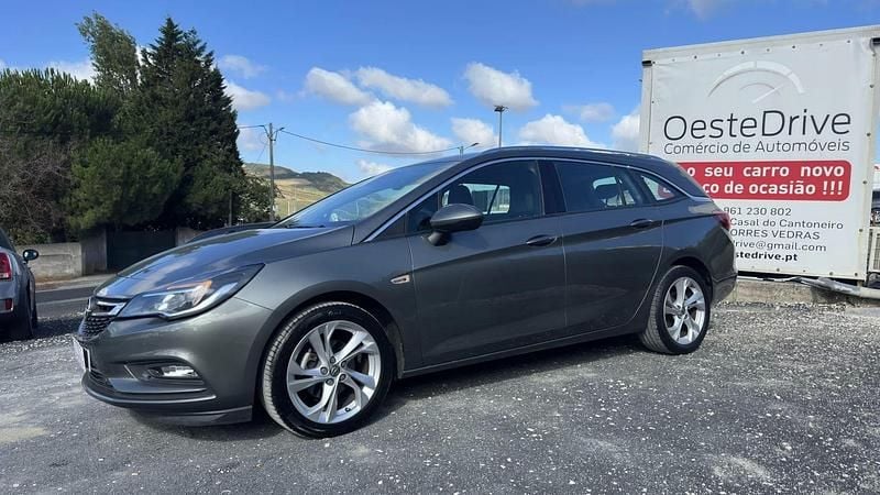 Cinza escuro Usado 2019 Opel Astra Innovation Carrinha | € 11.900 (Preço justo) - Imagem 1/4