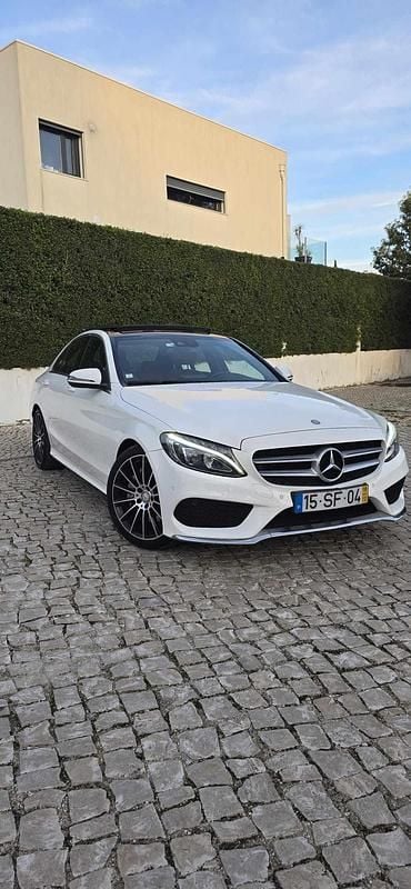 Branco Usado 2016 Mercedes C250 Sedan | € 27.750 (Preço justo) - Imagem 1/4