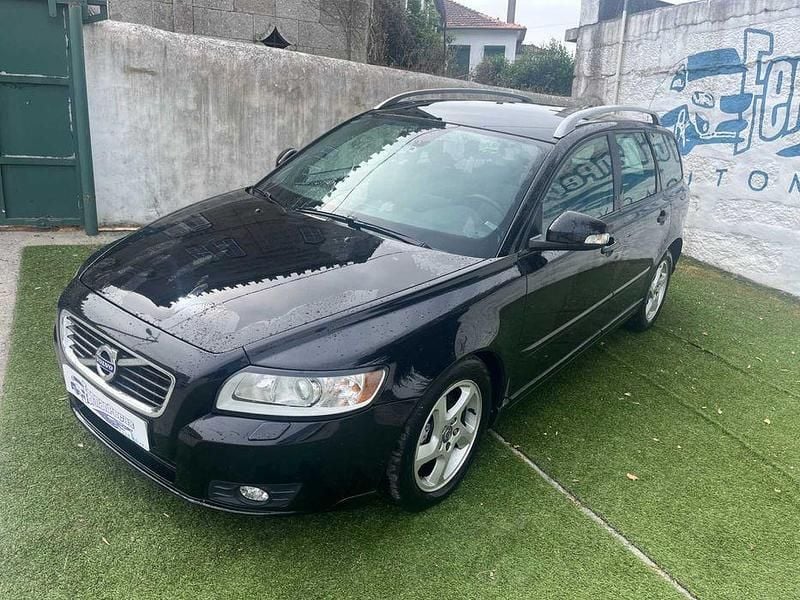 Usado 2012 Volvo V50 Carrinha | € 6.990 (Preço justo) - Imagem 1/4
