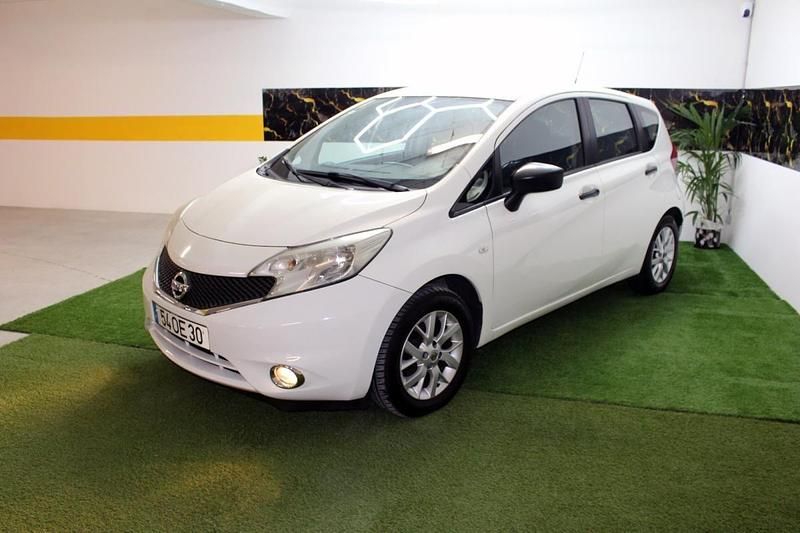 Branco Usado 2013 Nissan Note Acenta Monovolume | € 6.990 (Preço justo) - Imagem 1/4