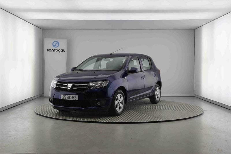 Azul Usado 2016 Dacia Sandero Comfort Citadino | € 11.490 (Preço justo) - Imagem 1/4