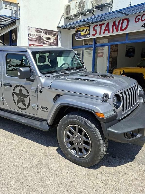 Usado Jeep Wrangler 200 HP (147 kW) 2020 Cinzento SUV