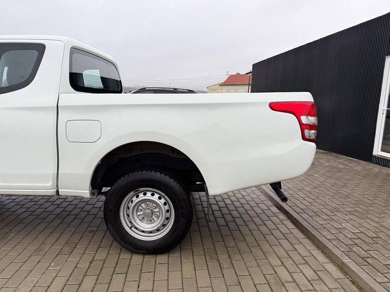 Usado Mitsubishi L200 154 HP (113 kW) 2019 Branco Pickup