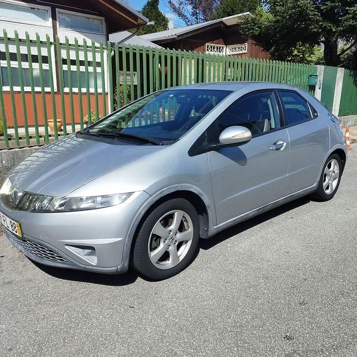 Usado 2008 Honda Civic Comfort Sedan | € 3.600 (Preço justo) - Imagem 1/4
