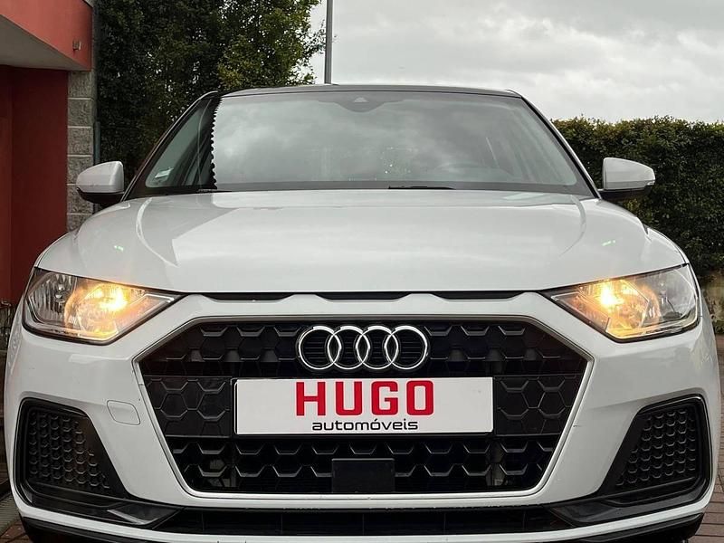 Usado Audi A1 Sportback 116 HP (85 kW) 2020 Branco Citadino