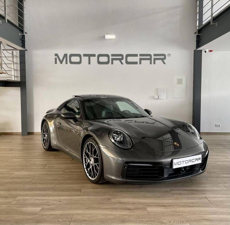 Cinzento Usado 2020 Porsche 992 | € 144.900 - Imagem 1/4