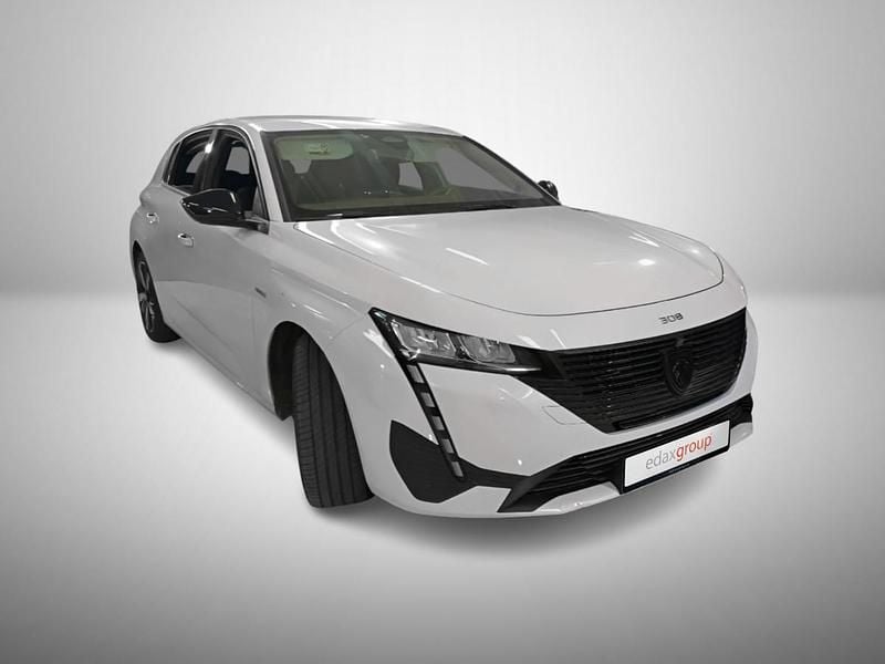 Branco Usado 2023 Peugeot 308 Active | € 27.990 (Bom preço) - Imagem 1/4