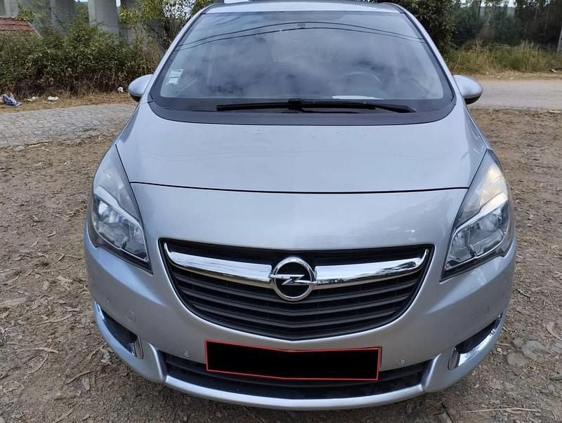 Usado Opel Meriva 120 HP (88 kW) 2015 Cinza Monovolume