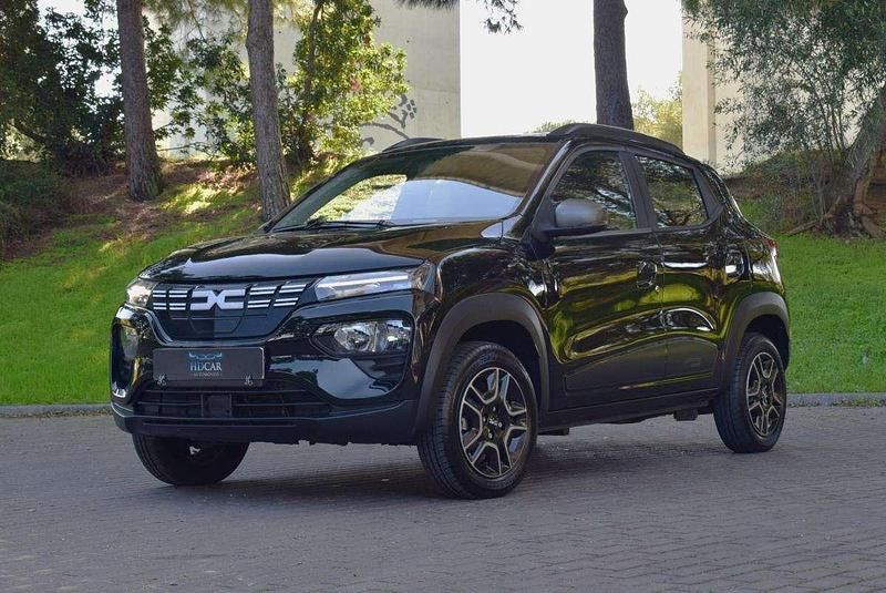 Preto Usado 2023 Dacia Spring Comfort Citadino | € 13.490 (Preço justo) - Imagem 1/4