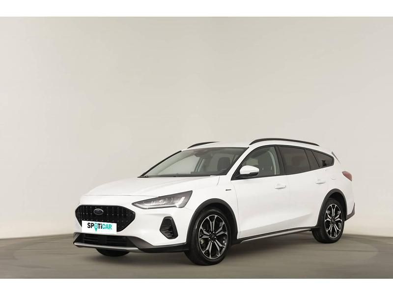 Branco Usado 2022 Ford Focus Active Sedan | € 22.690 (Preço justo) - Imagem 1/3