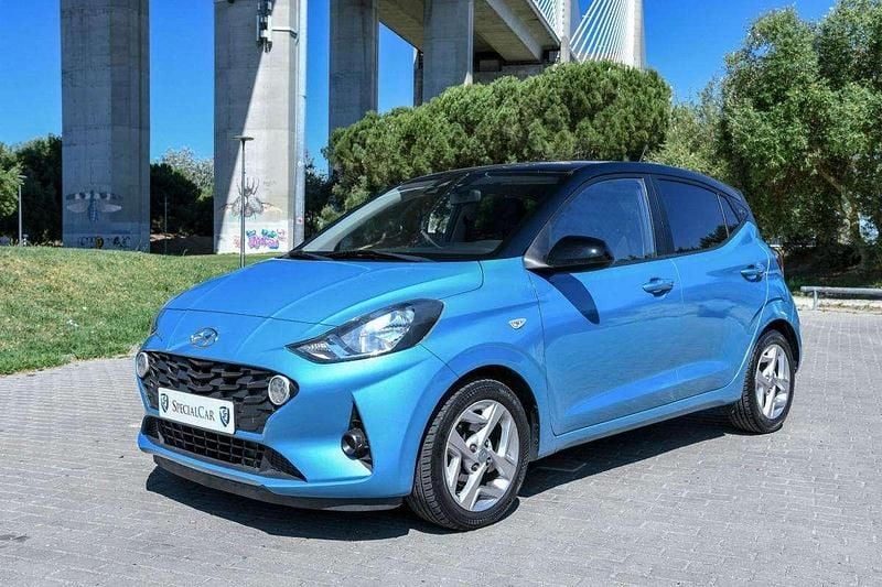 Azul Usado 2020 Hyundai i10 Comfort Citadino | € 12.950 (Preço justo) - Imagem 1/4