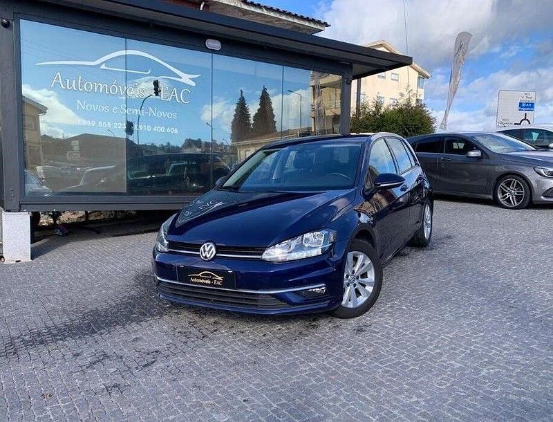 Azul Usado 2019 VW Golf VII | € 17.999 (Preço justo) - Imagem 1/4