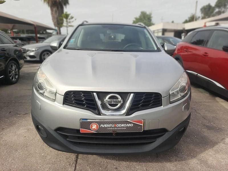 Cinzento Usado 2010 Nissan Qashqai SUV | € 6.500 (Preço elevado) - Imagem 1/4